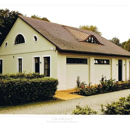 Von Stechow Comfortable